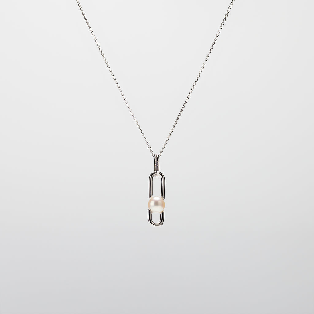Pearl  pendant necklace on a white background