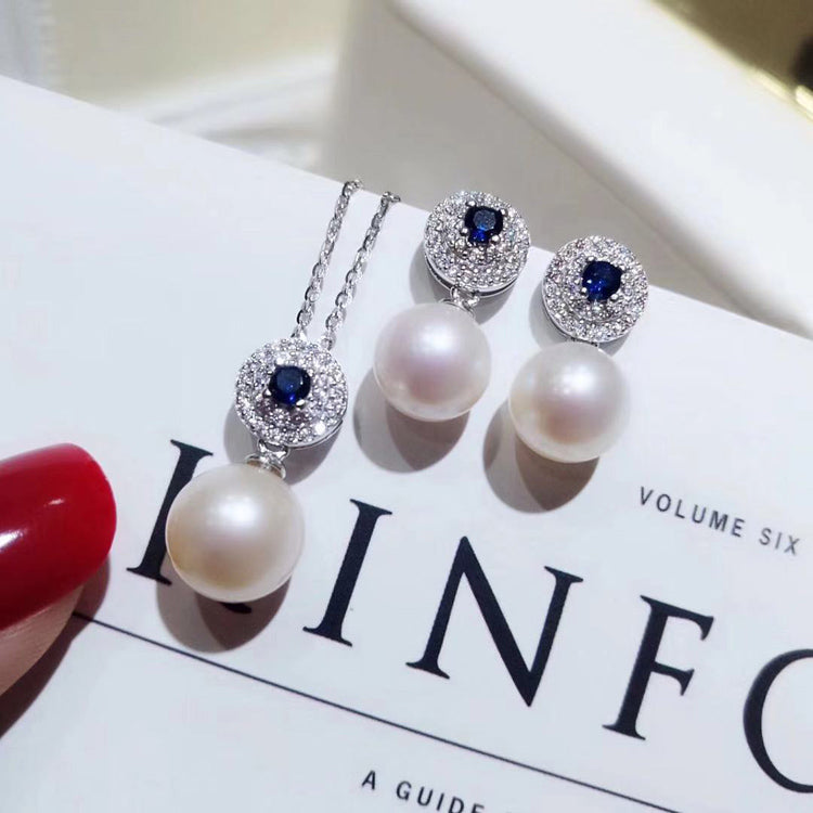 Celeste Pearl Necklace and Earring Set